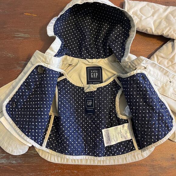 GAP Baby 02 Jackets 0 - 6 Months - Picture 3 of 11